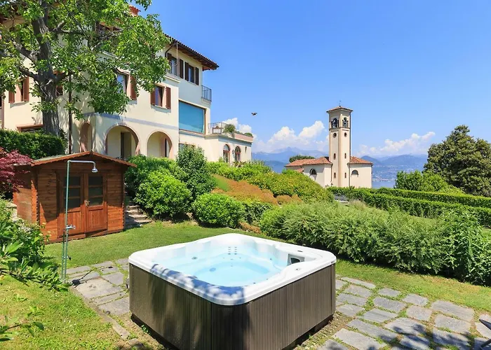 Rubino Con Giardino E Jacuzzi Vista Stresa